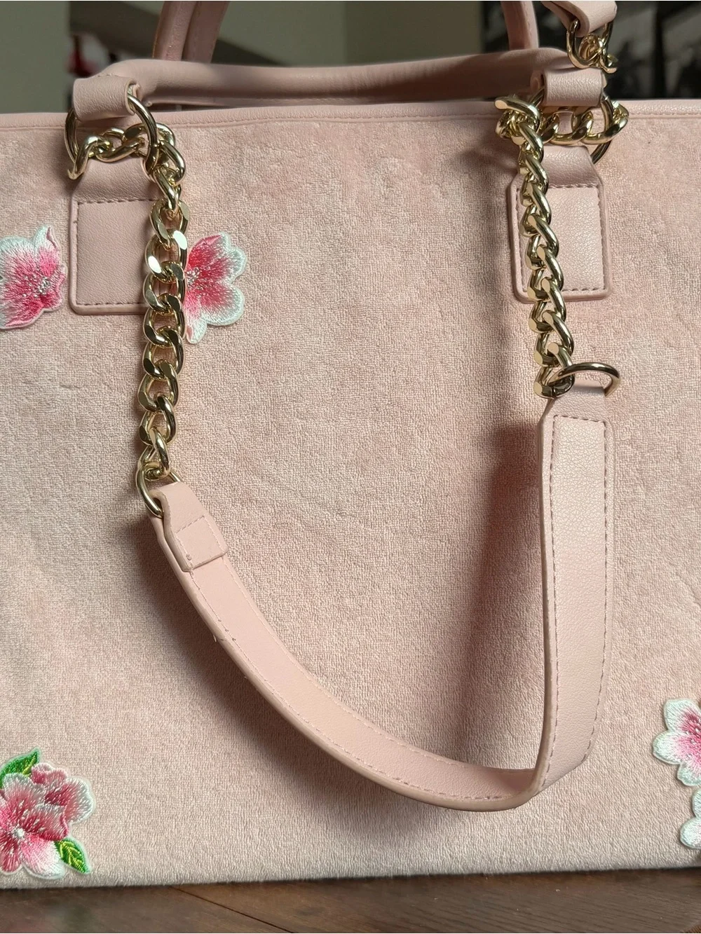 Customer Juicy Couture Cherry Blossom Pink Beach Tote